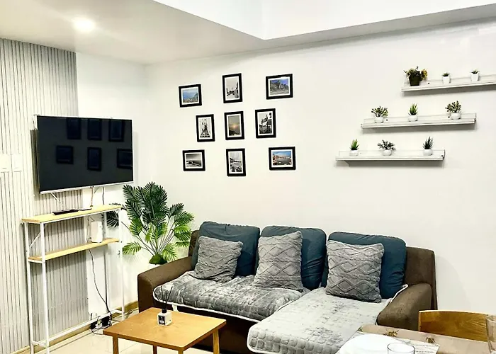 Apartamento Azurestaycationbygs *